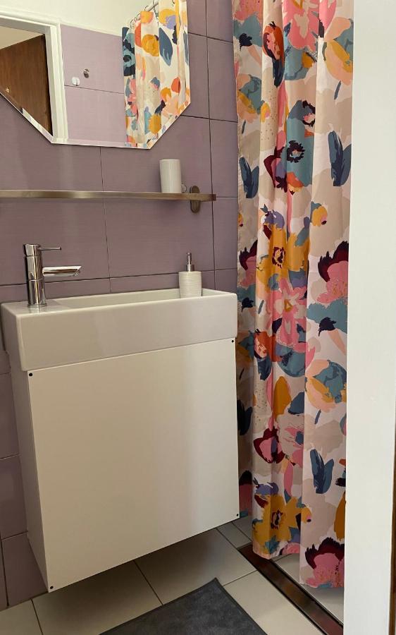Sstudio Apartment Изола Екстериор снимка