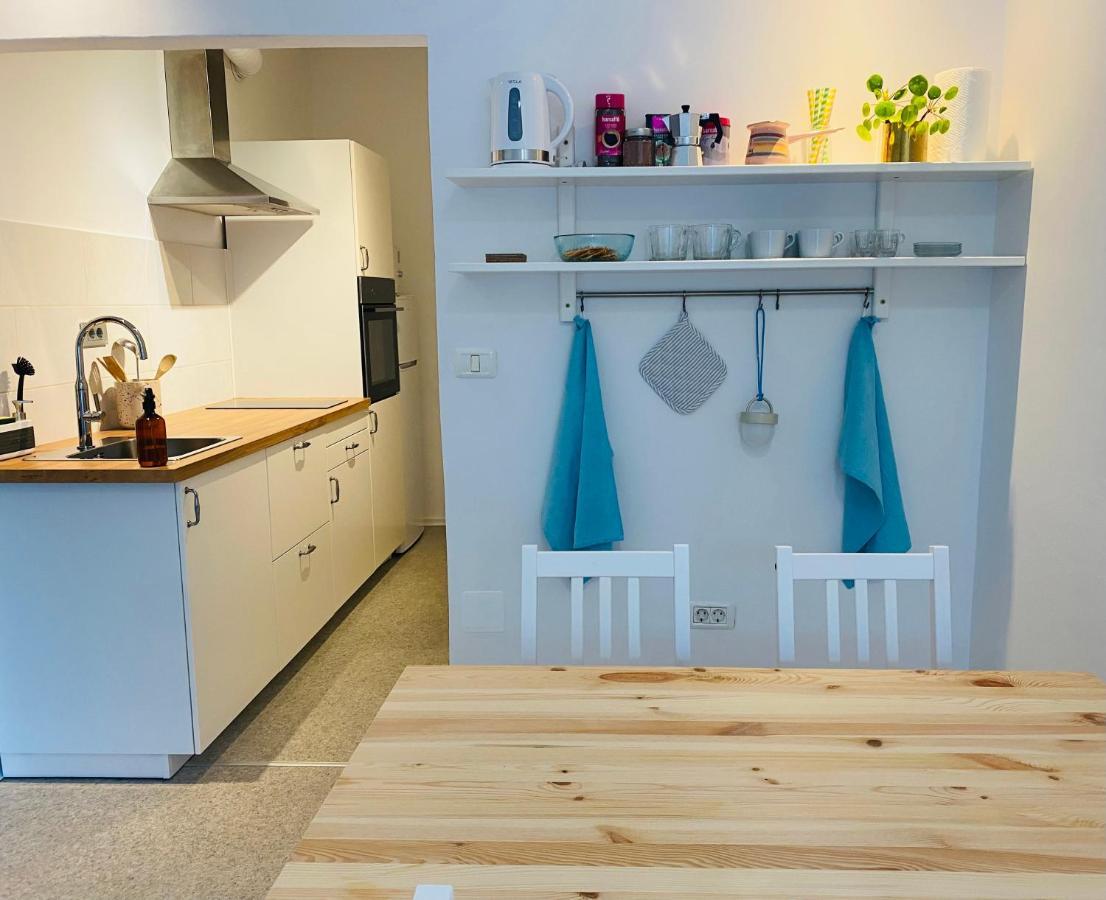 Sstudio Apartment Изола Екстериор снимка